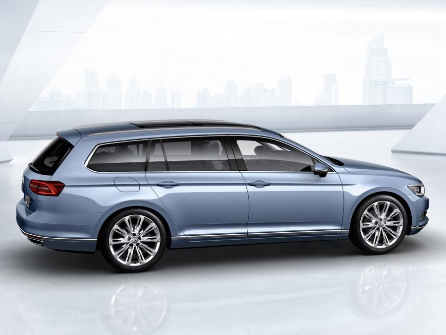  Volkswagen Passat Variant 2015 года  (фото 10 из 20)
